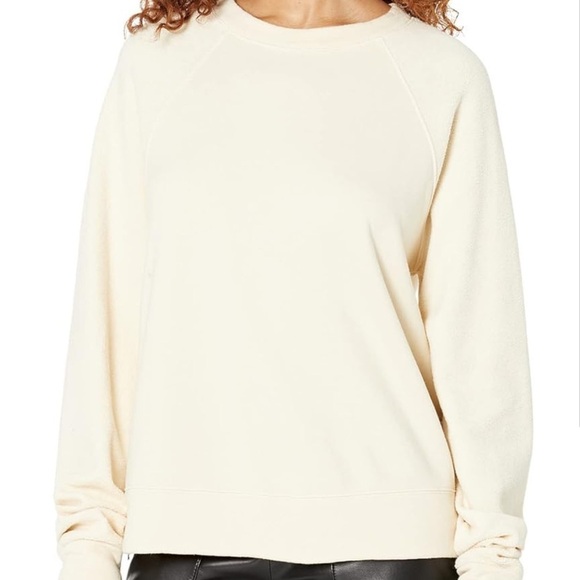 Monrow Women's Reverse Mix Teddy Fleece Sweatshirt
W/Side Zipper - Picture 5 of 16